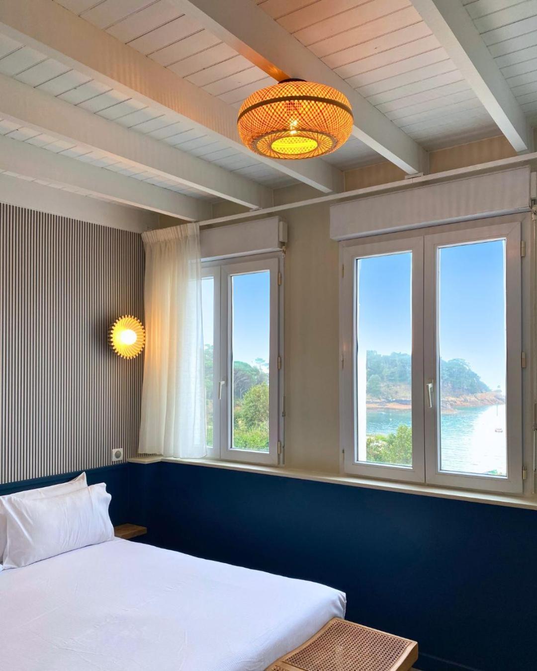 Hotel Bellevue Bréhat Exteriör bild